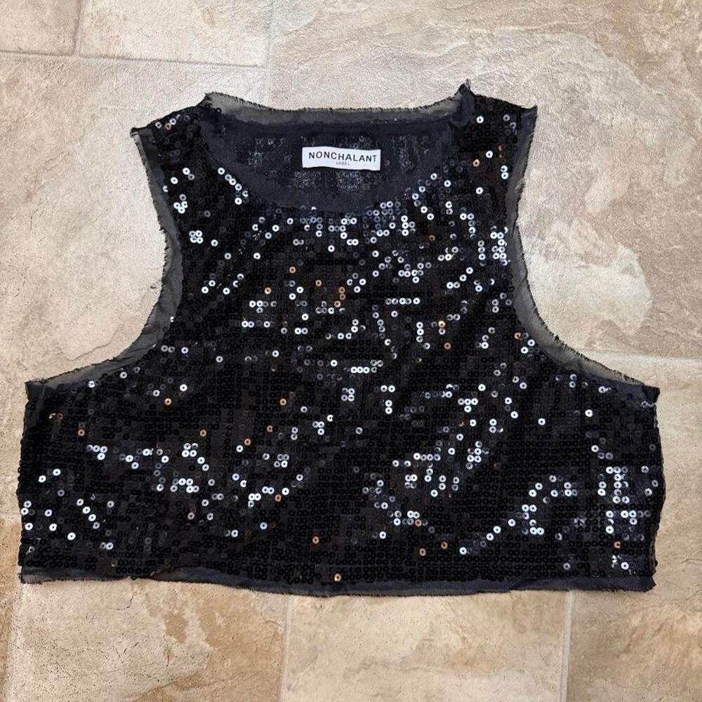 Nonchalant-label Women's Black Crop-top